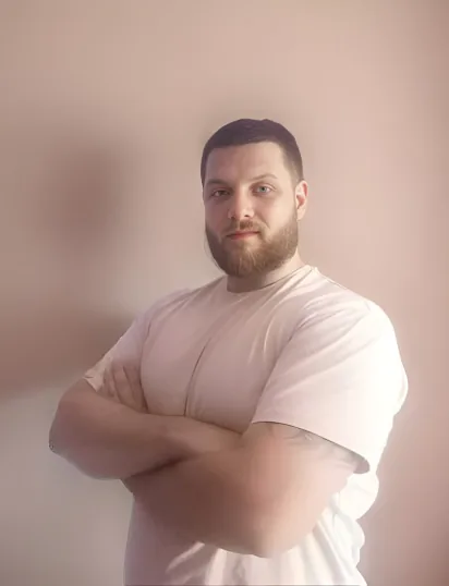 NIKOLAY